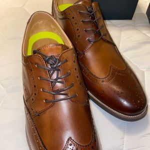 Men’s Florsheim “UPTOWN WINGTIP OXFORD” (11)